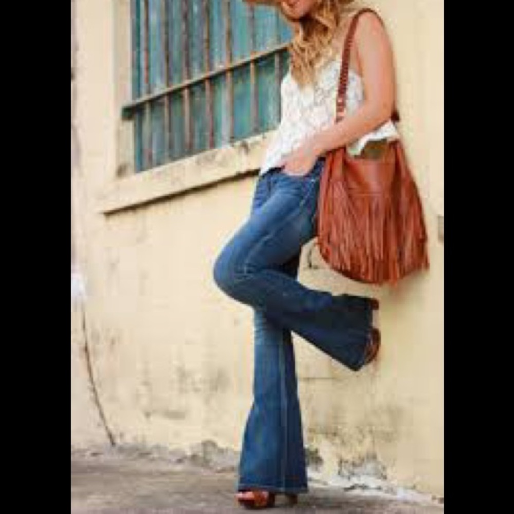 American Eagle outfitters high Rise Flare Jeans